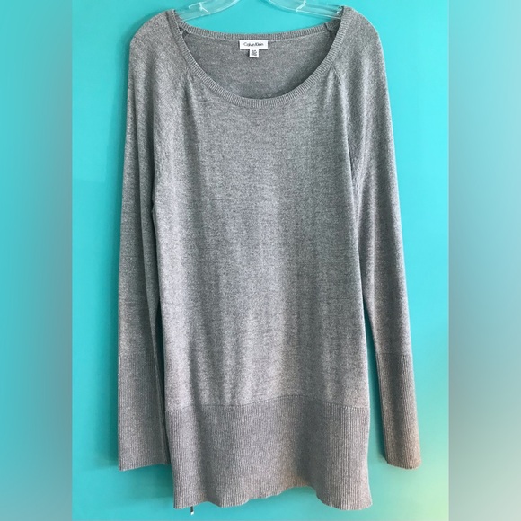 Calvin Klein Drop-shoulder Sweater - Picture 9 of 10